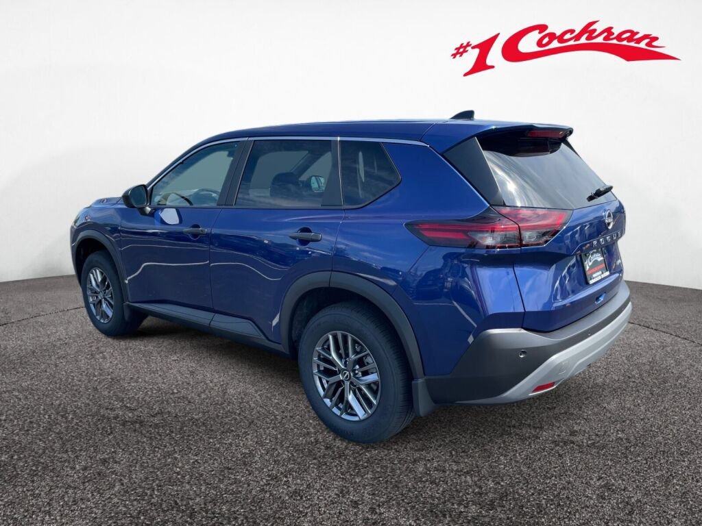 Used 2023 Nissan Rogue S AWD/4WD image 12