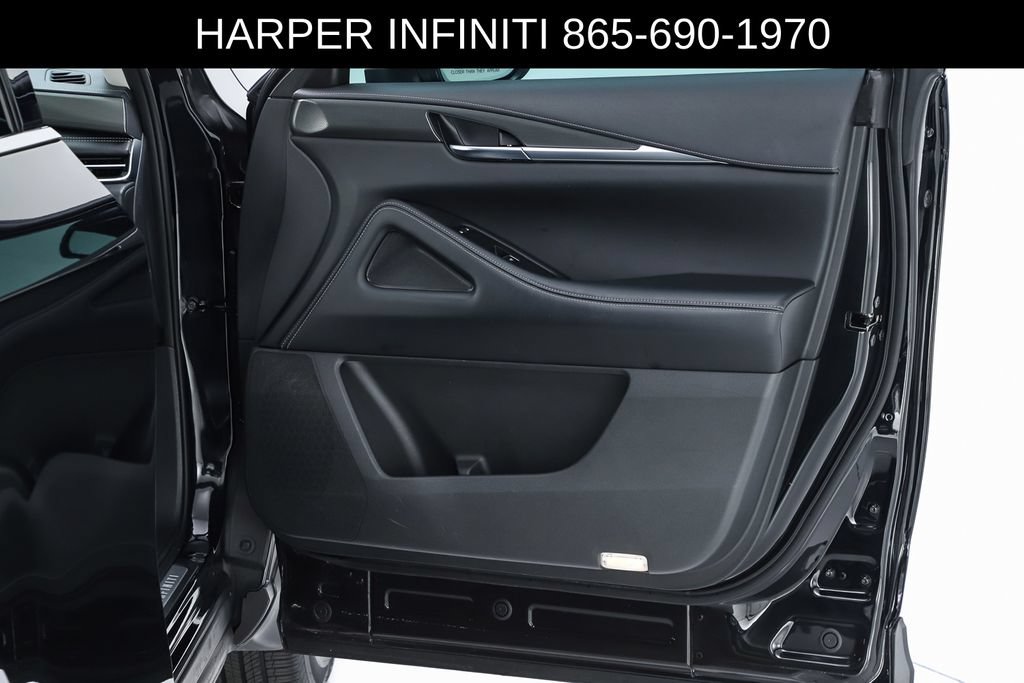 Used 2023 INFINITI QX60 Luxe w/ Cargo Package AWD/4WD image 70