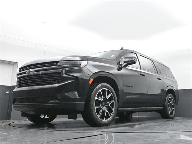 Used 2022 Chevrolet Suburban RST w/ Sport Performance Package image 50