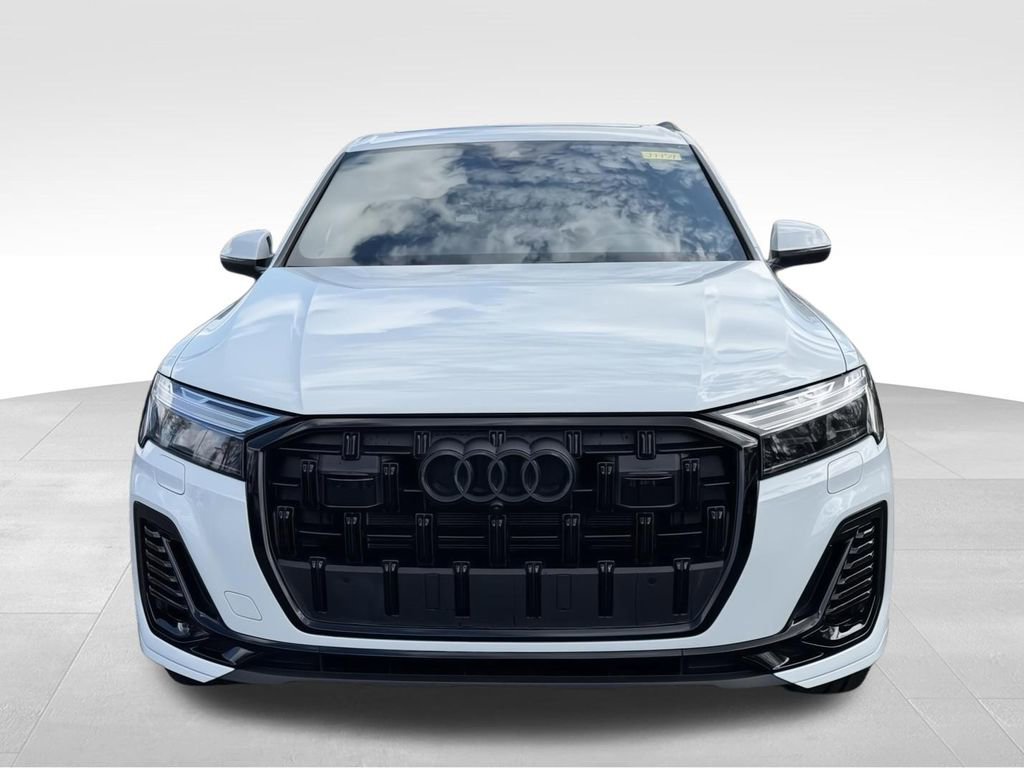 Used 2025 Audi Q7 2.0T Premium AWD/4WD image 2