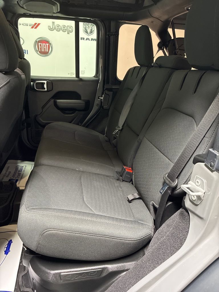Used 2023 Jeep Wrangler Unlimited image 20