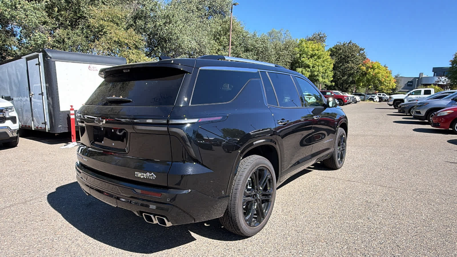 Used 2025 Chevrolet Traverse High Country w/ LPO, Floor Liner Package AWD/4WD image 5