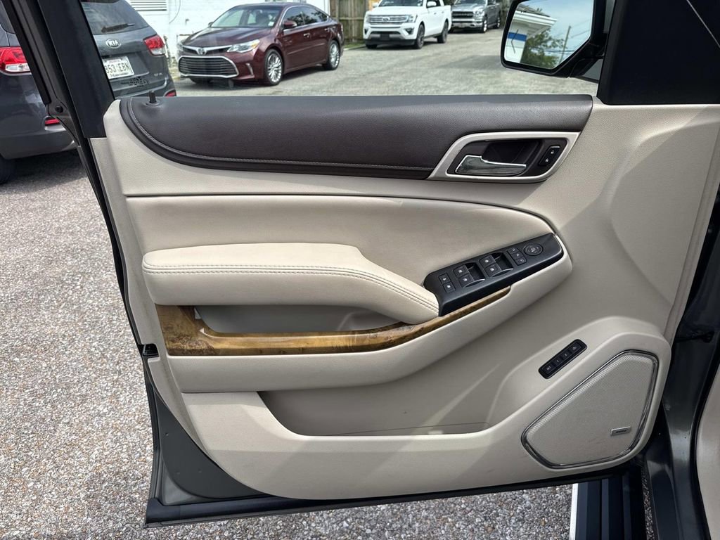 Used 2017 GMC Yukon Denali w/ Open Road Package RWD image 20