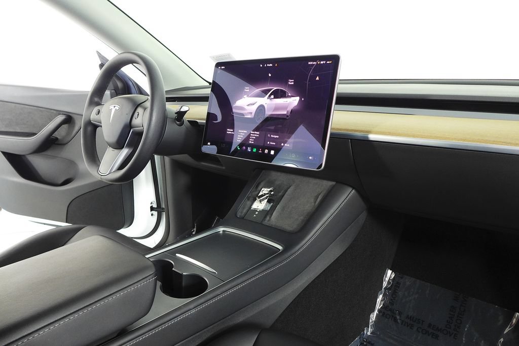 Used 2022 Tesla Model Y Performance AWD/4WD image 13