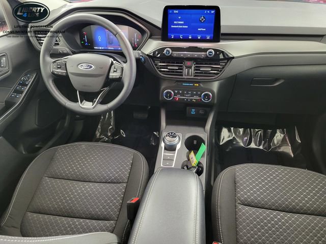 Used 2023 Ford Escape Active AWD/4WD image 35