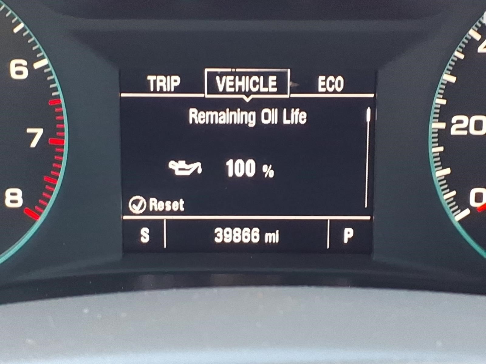 Certified 2025 Chevrolet Malibu LT FWD image 28