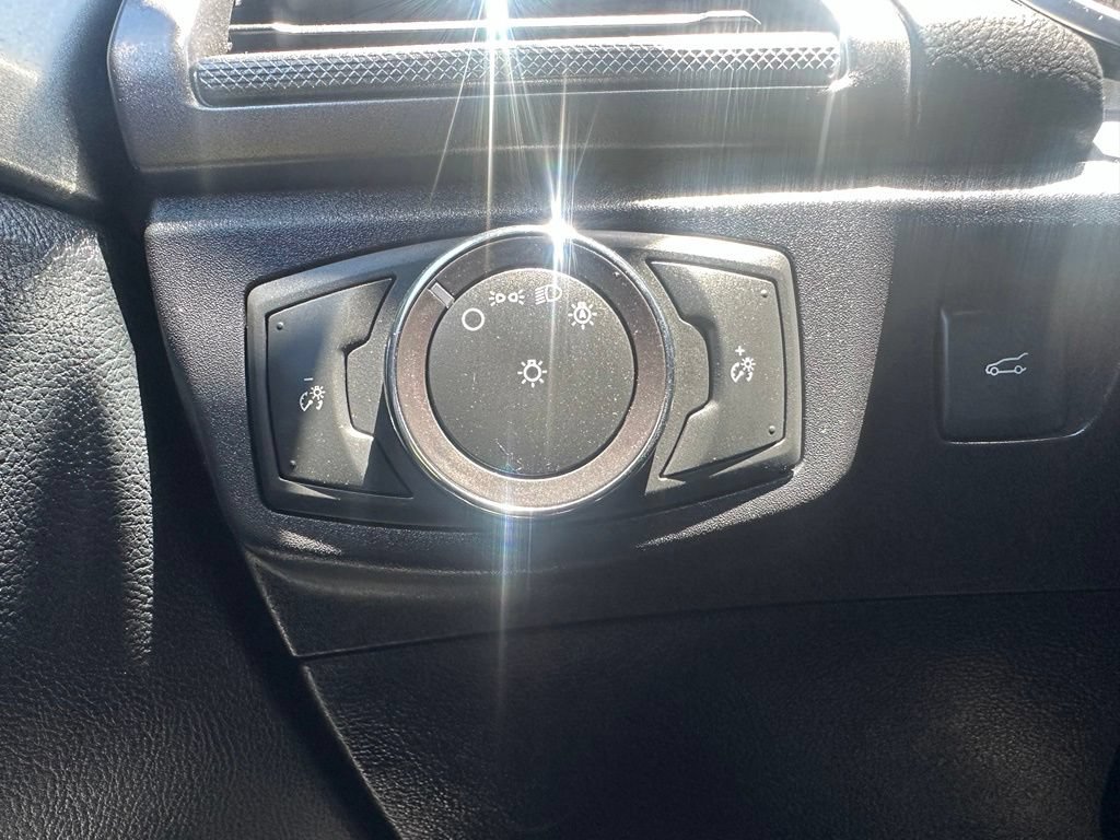 Used 2018 Ford Fusion S FWD image 16