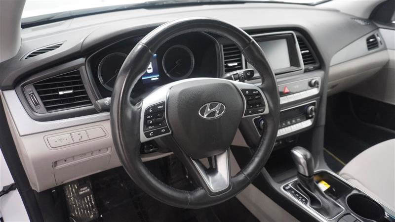 Used 2019 Hyundai Sonata SEL FWD image 11