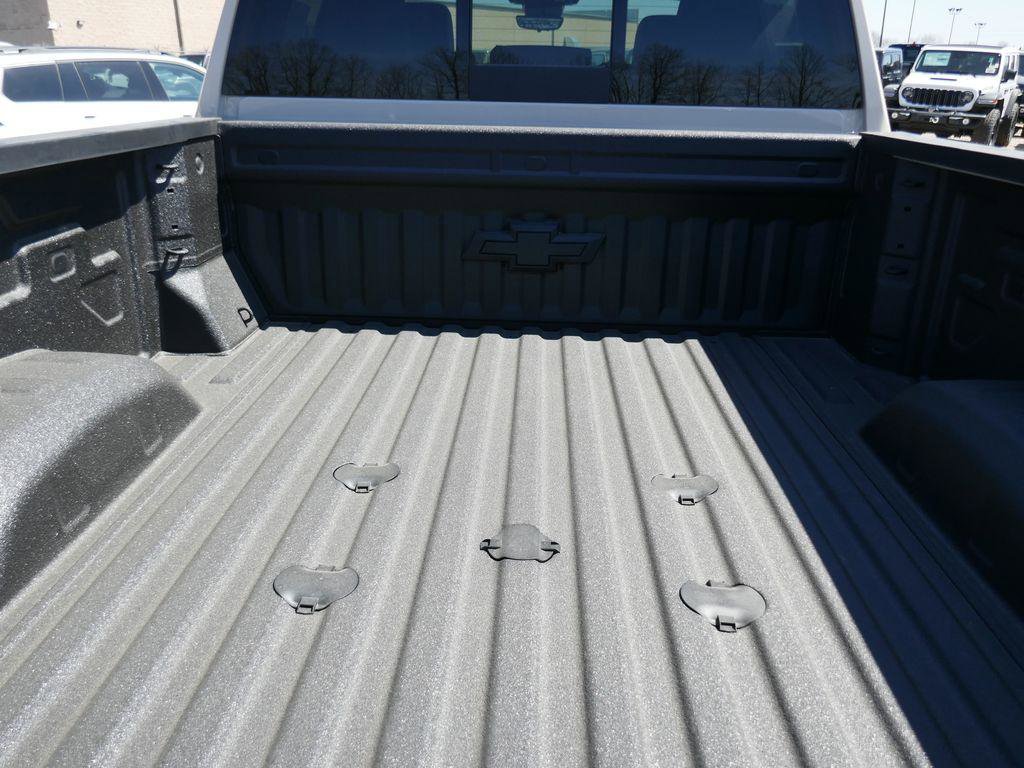 New 2026 Chevrolet Silverado 2500 ZR2 w/ LPO, Dark Essentials Package image 7