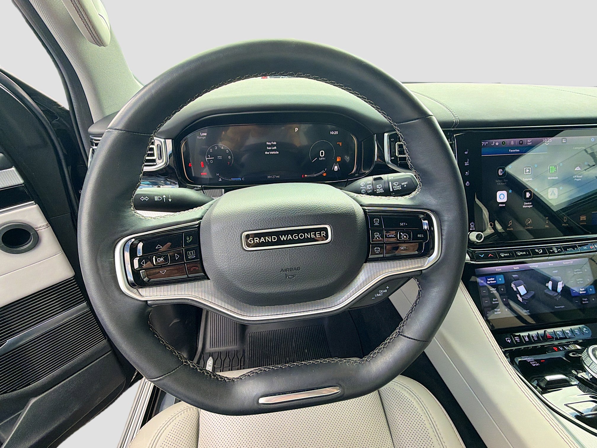 Used 2022 Jeep Grand Wagoneer Series I w/ Flexible Seating Group image 40