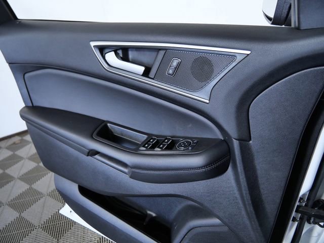 Certified 2024 Ford Edge SEL w/ Convenience Package image 26