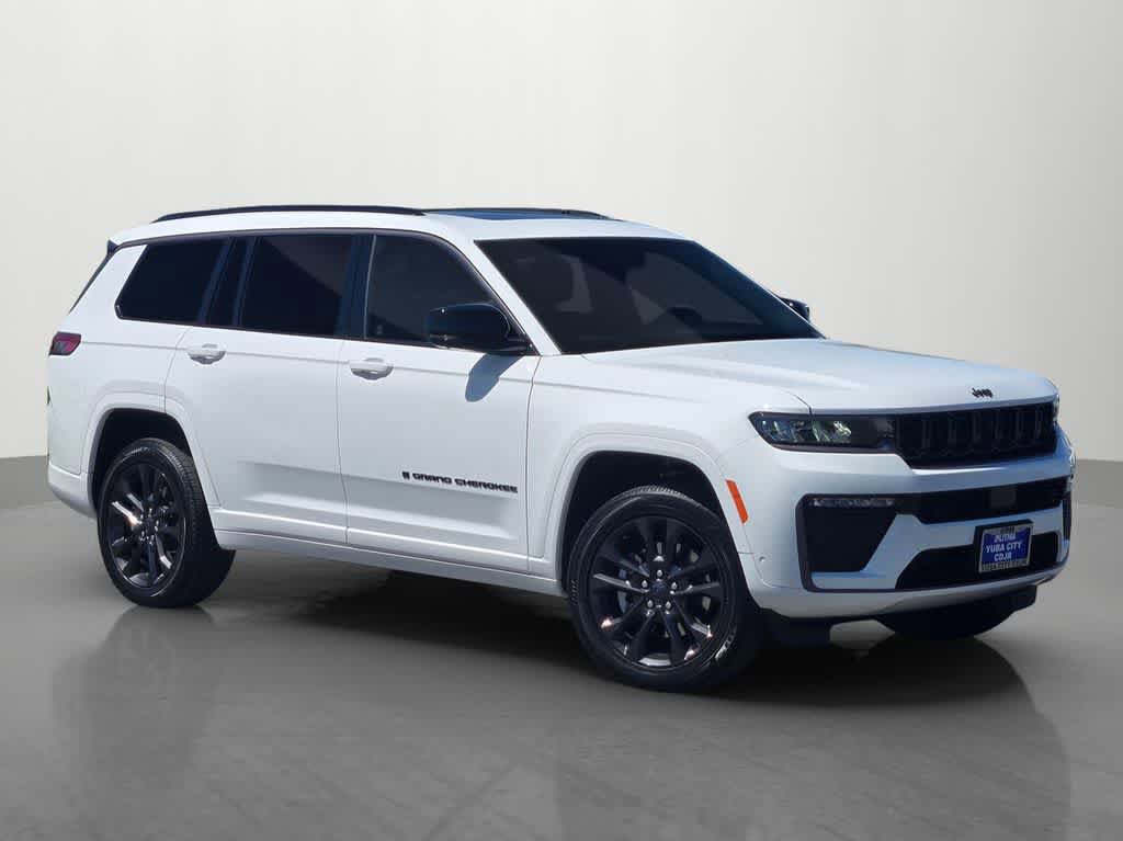 New 2026 Jeep Grand Cherokee L Limited AWD/4WD image 8