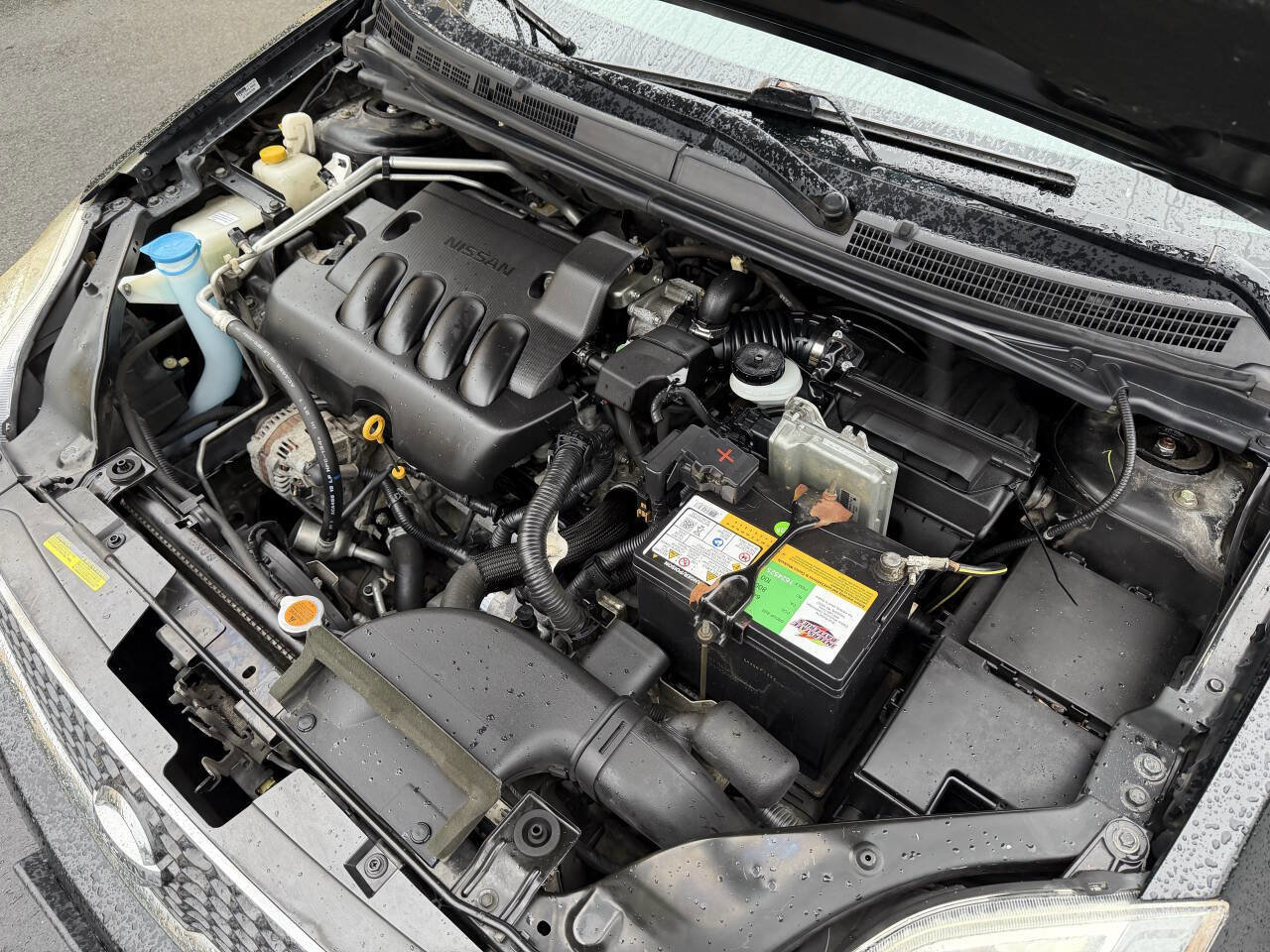 Used 2010 Nissan Sentra 2.0 SR w/ Convenience Pkg image 29