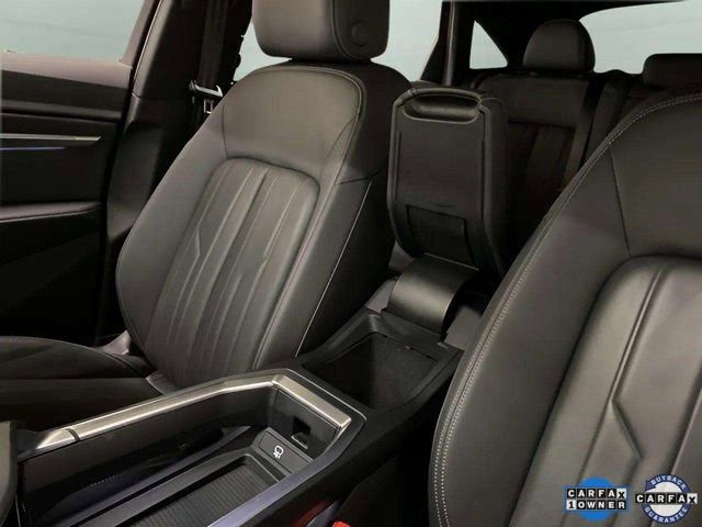 Used 2024 Audi Q8 e-tron Premium Plus image 68