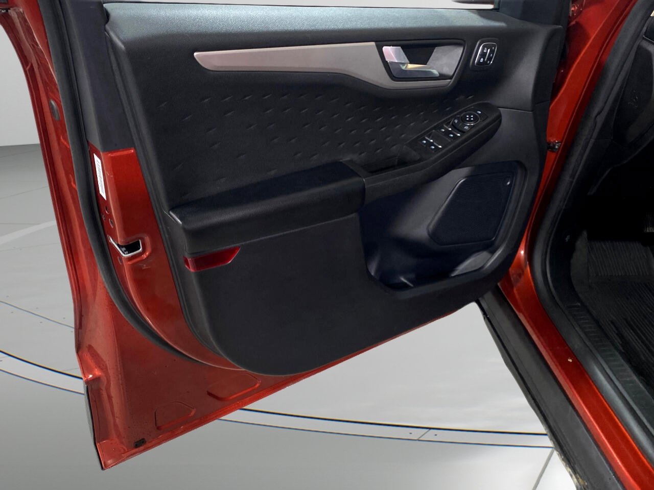 Used 2020 Ford Escape SEL image 13