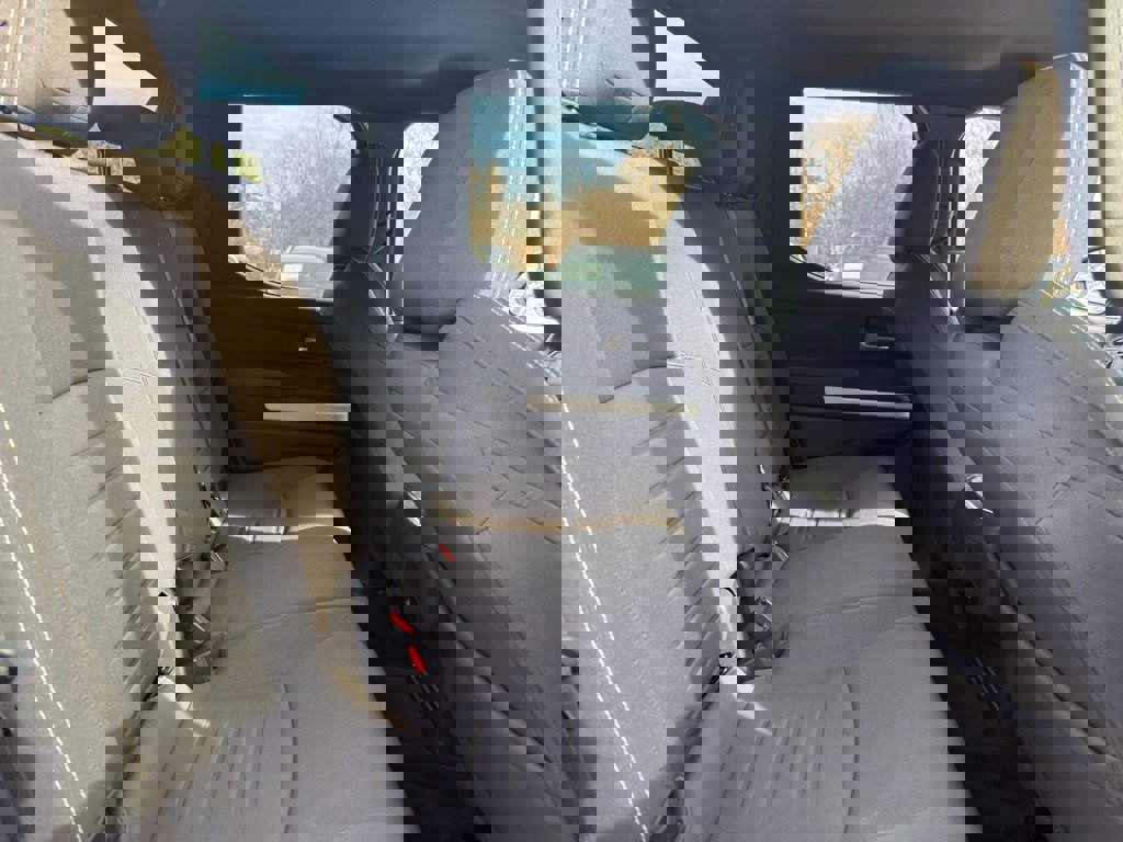 Used 2024 Toyota Tacoma TRD Off-Road image 34