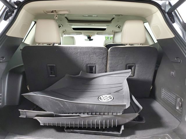 Used 2023 Buick Enclave Avenir w/ Avenir Technology Package AWD/4WD image 8