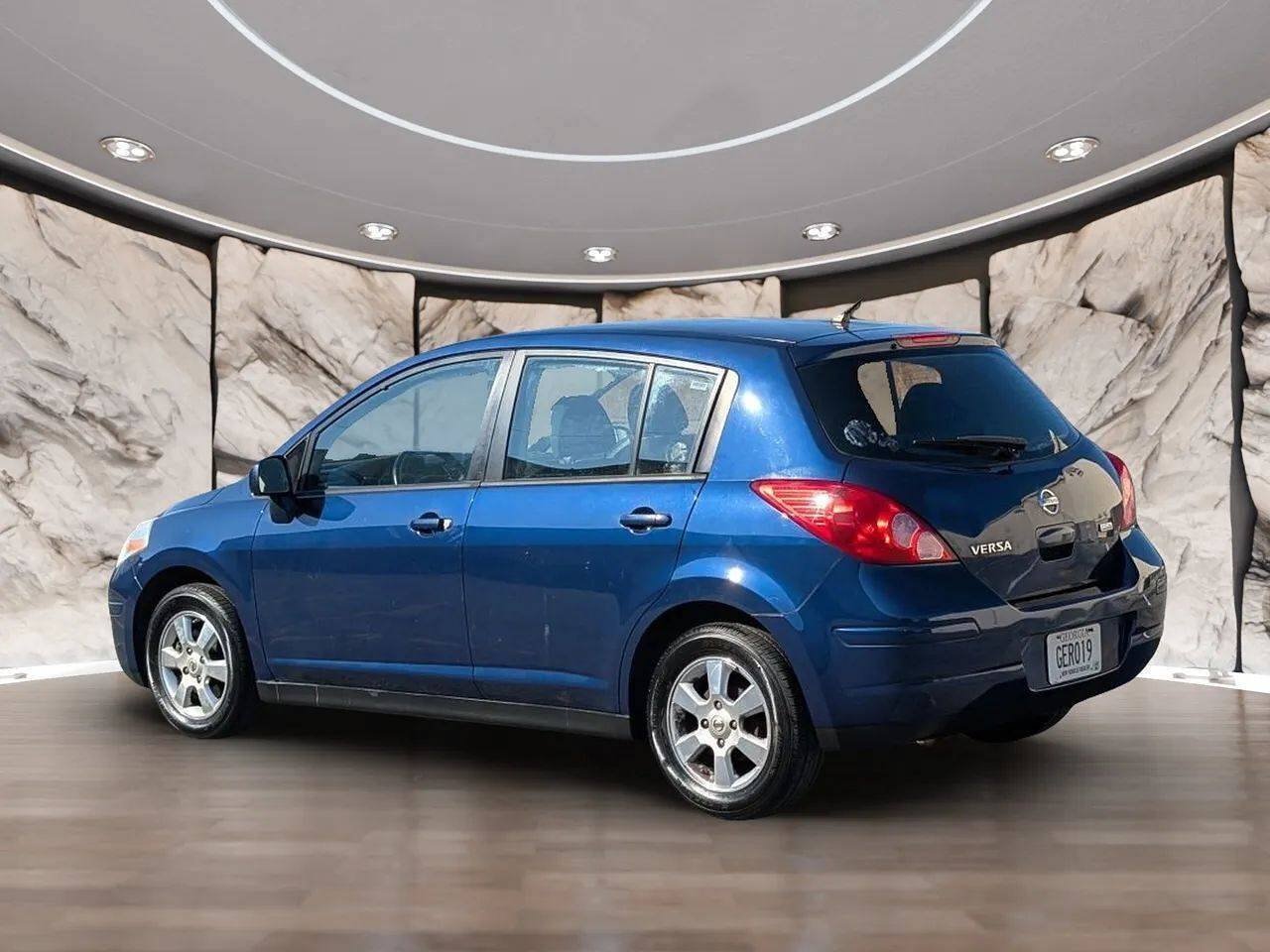 Used 2012 Nissan Versa 1.8 S w/ Special Edition Pkg FWD image 6