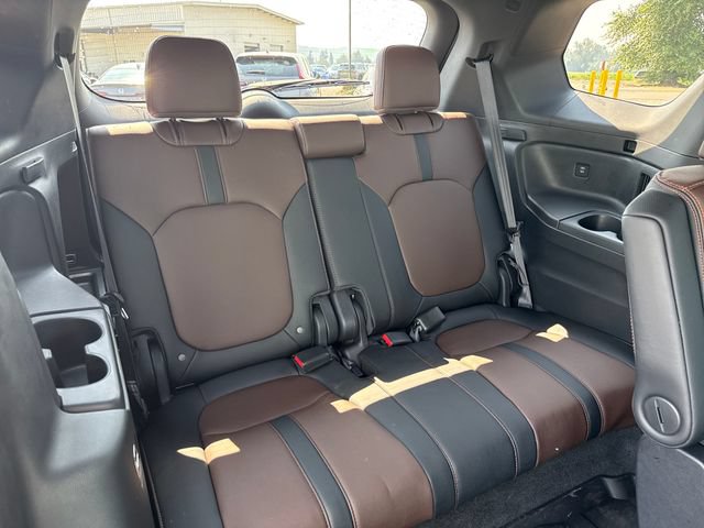 Used 2026 Honda Pilot TrailSport image 13