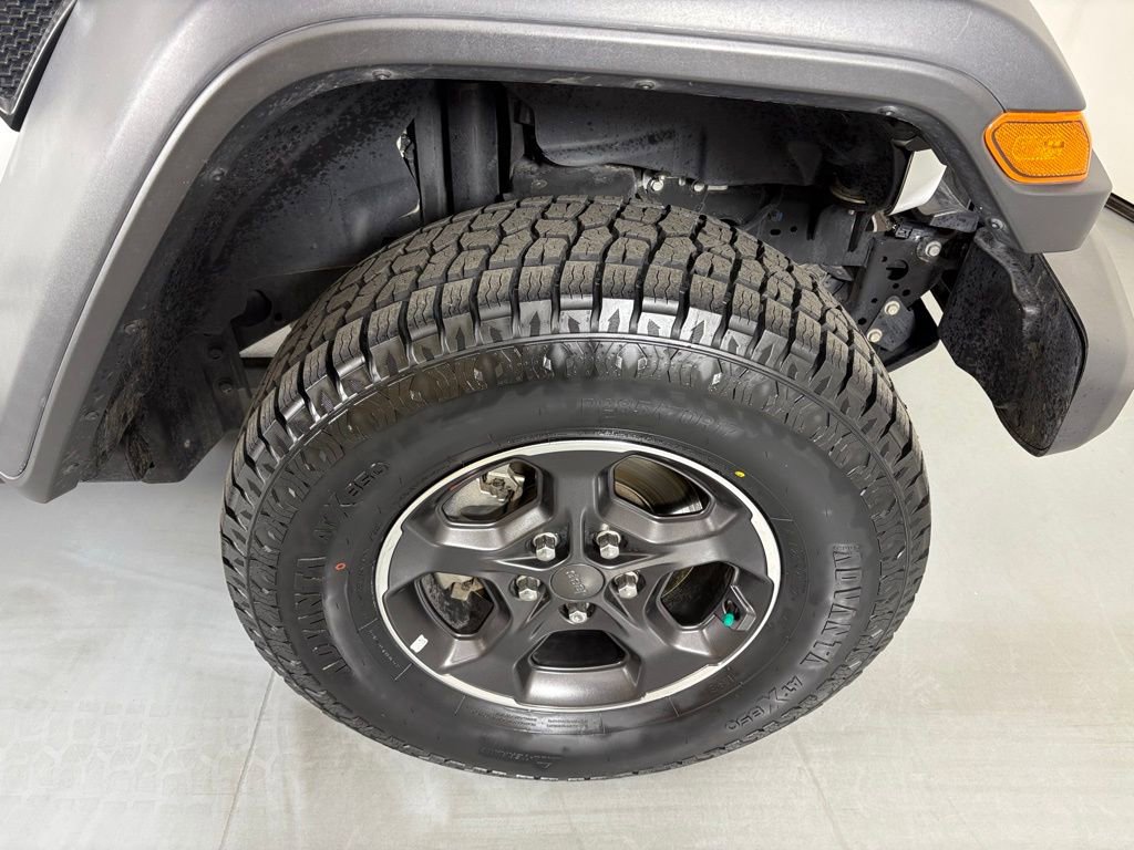 Used 2023 Jeep Gladiator Rubicon image 8