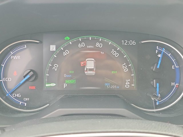 Used 2023 Toyota RAV4 XLE Premium image 33