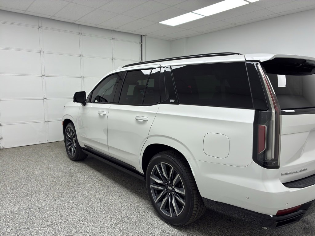 Used 2023 Cadillac Escalade Sport Platinum image 7