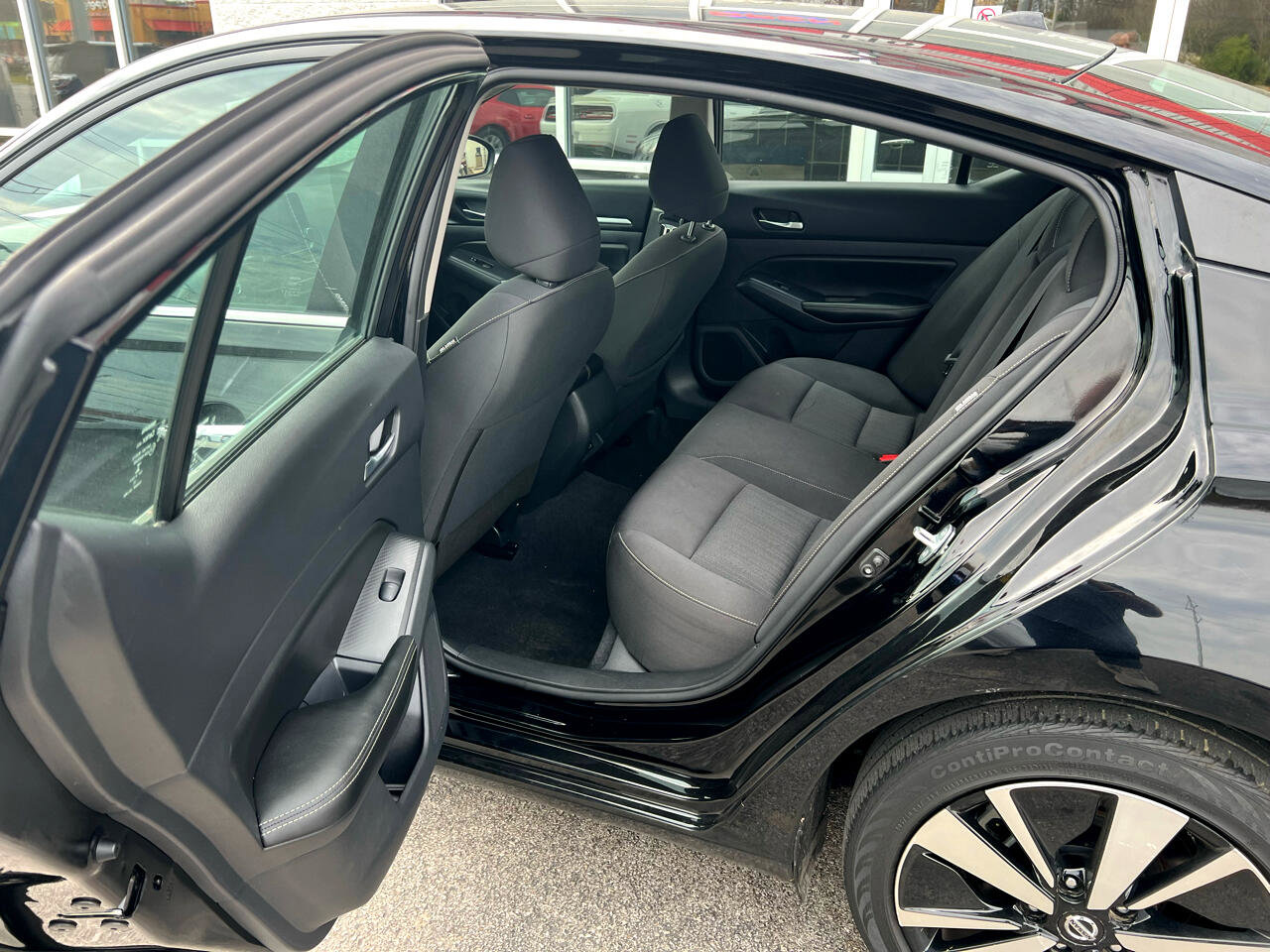 Used 2022 Nissan Altima 2.5 SV image 14