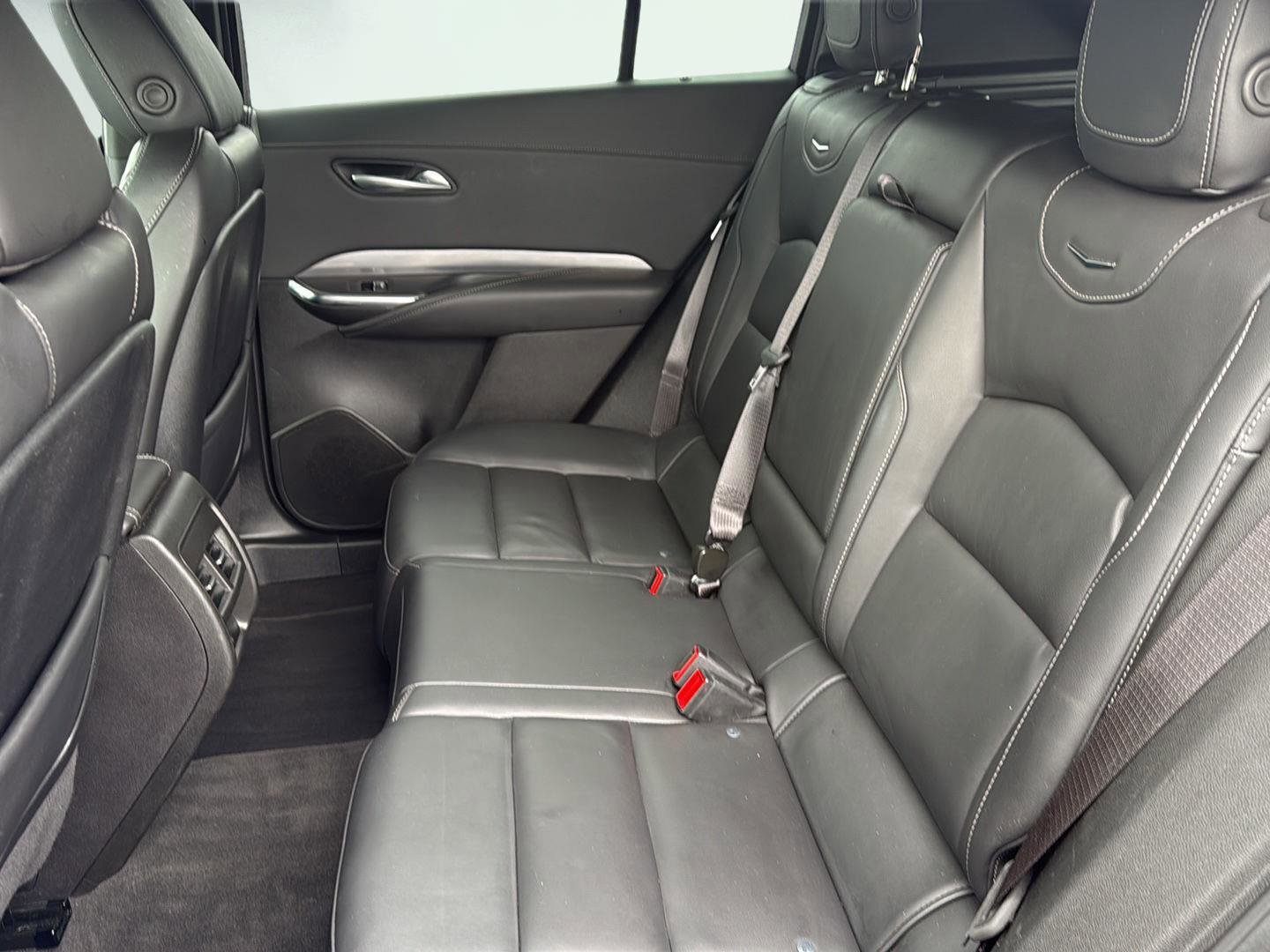 Used 2024 Cadillac XT4 Premium Luxury image 23