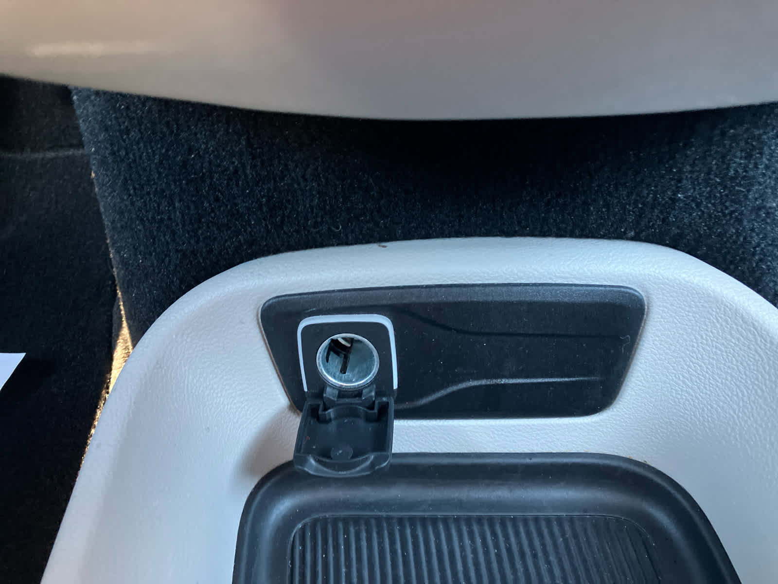 Used 2024 Chrysler Pacifica Touring-L image 31