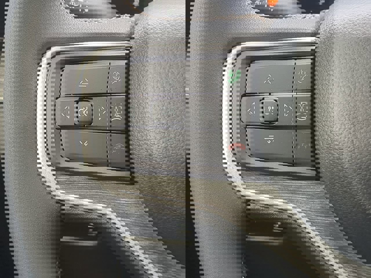 Used 2022 Jeep Wagoneer Series II image 23