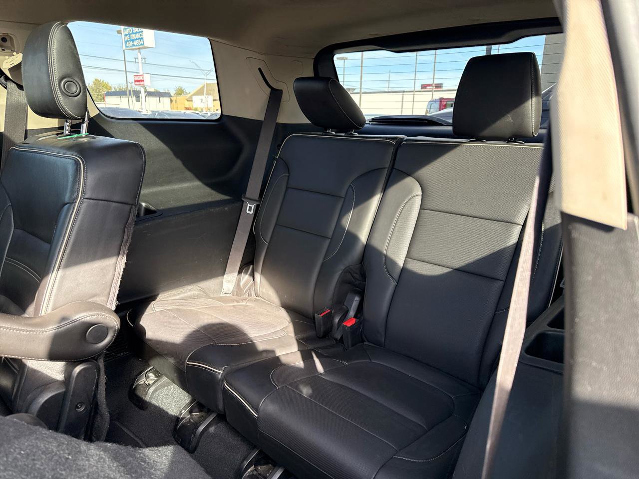 Used 2017 GMC Acadia Denali FWD image 18