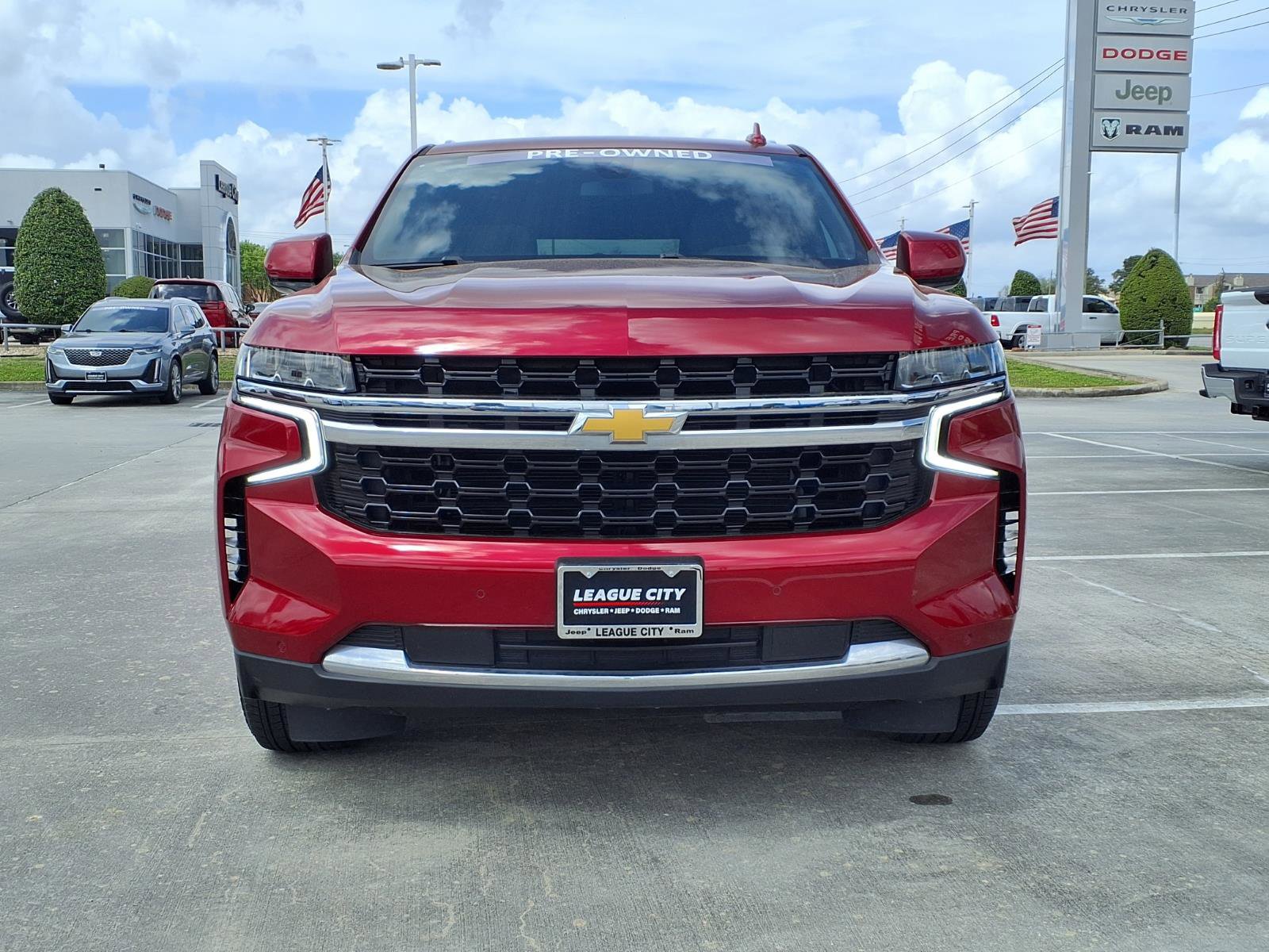 Used 2022 Chevrolet Suburban LS image 5