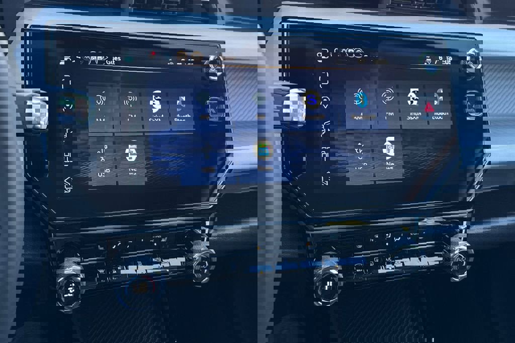 New 2027 Chevrolet Bolt LT w/ Comfort Package image 18