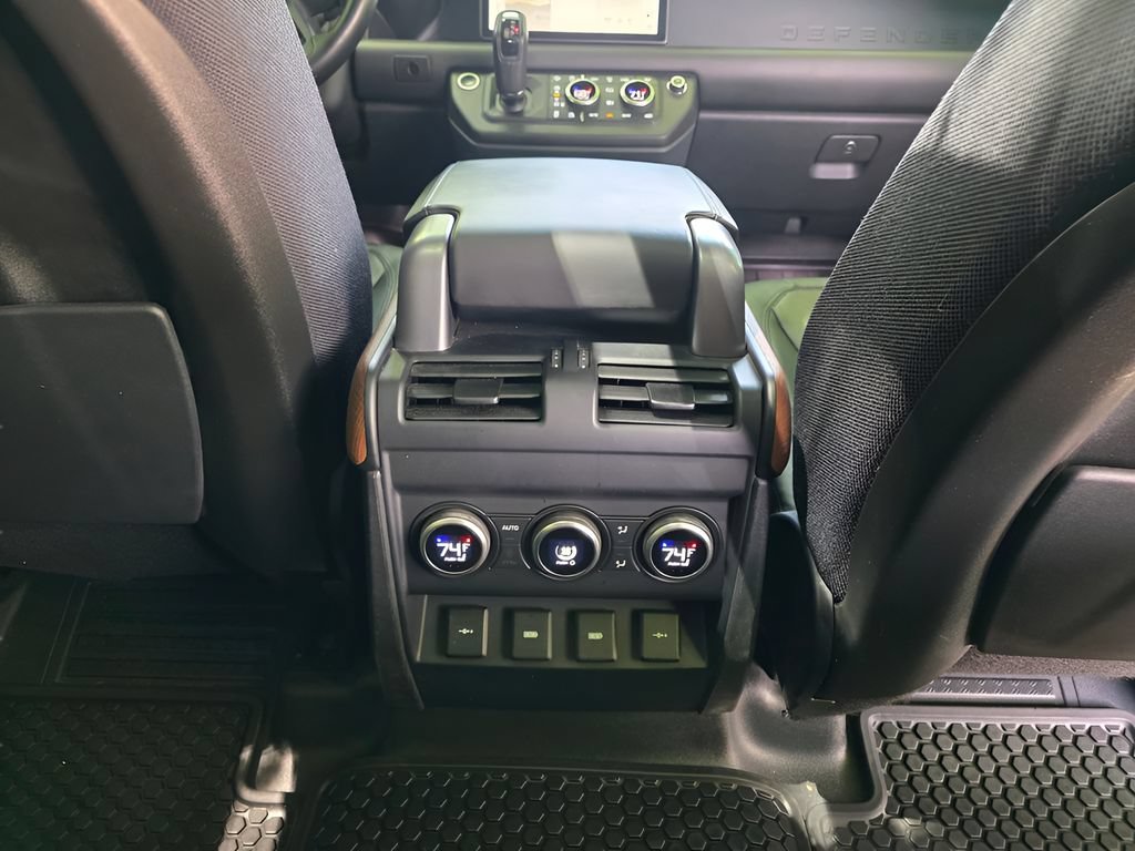 Used 2020 Land Rover Defender 110 X AWD/4WD image 8