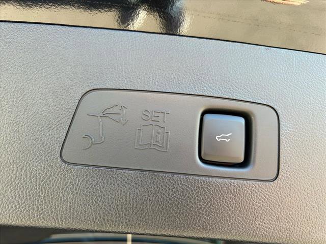 Used 2024 Lincoln Corsair Grand Touring w/ Equipment Group 301A image 8