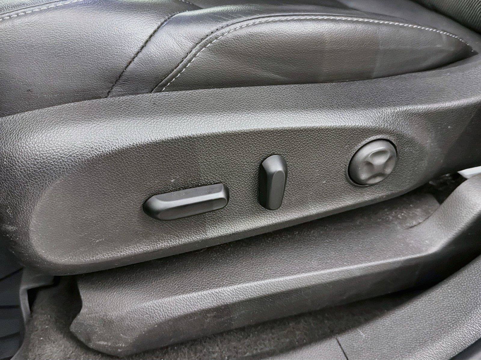Used 2019 Buick Envision Essence AWD/4WD image 40