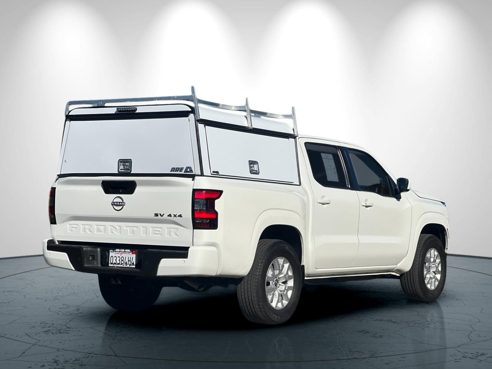 Used 2024 Nissan Frontier SV w/ SV Convenience Package image 4