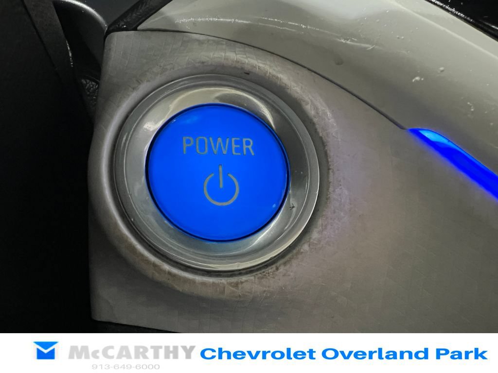 Used 2017 Chevrolet Bolt Premier w/ Driver Confidence II Package FWD image 18