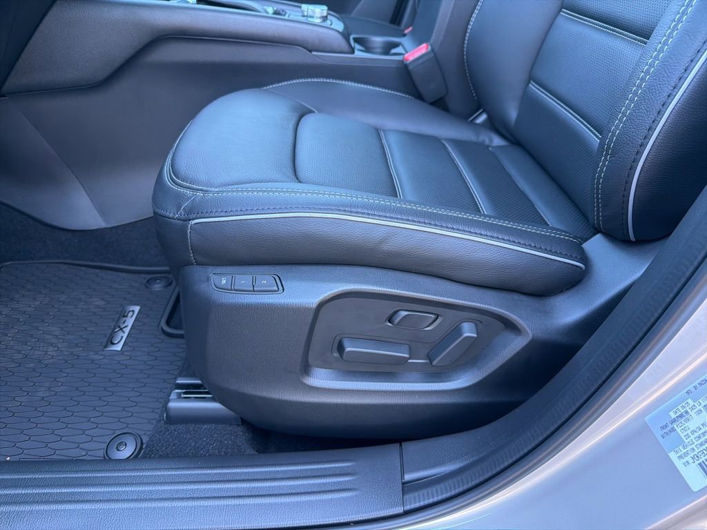New 2025 MAZDA CX-5 AWD 2.5 S w/ Preferred Package image 15