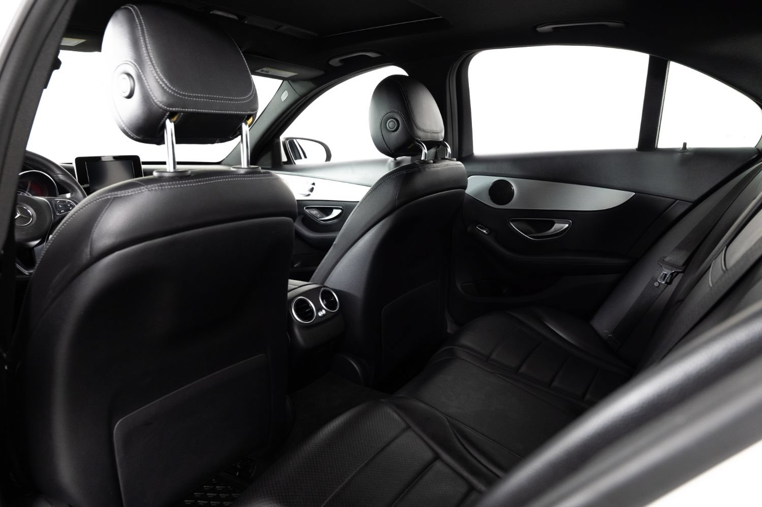 Used 2018 Mercedes-Benz C 300 4MATIC Sedan w/ Premium Package image 19
