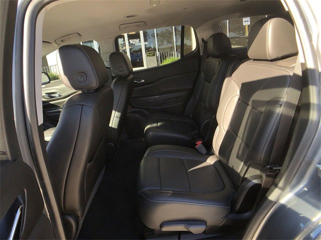 Used 2021 GMC Acadia SLT image 30