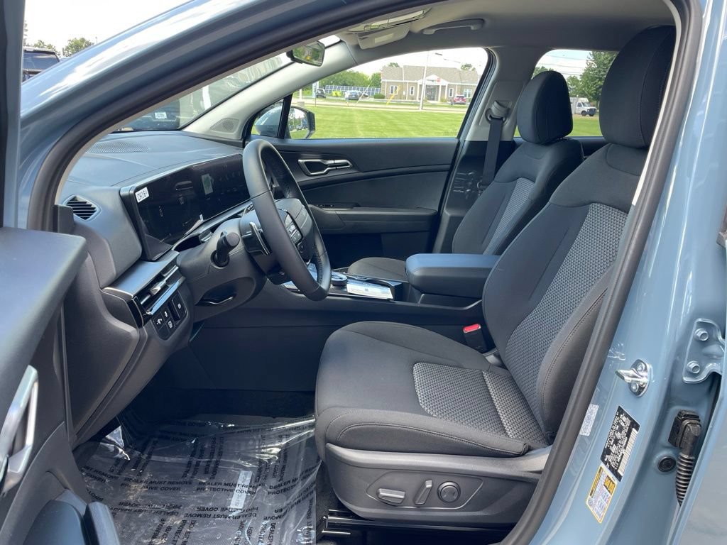 New 2026 Kia Sportage S AWD/4WD image 8
