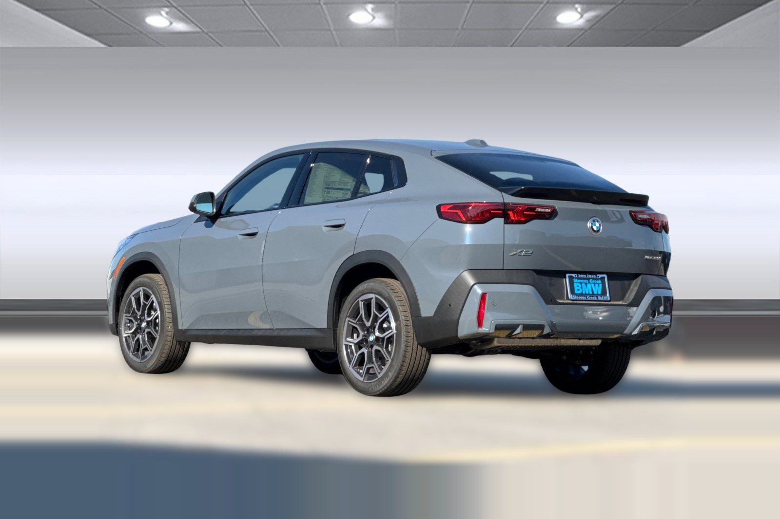 New 2026 BMW X2 xDrive28i w/ Technology Package image 3