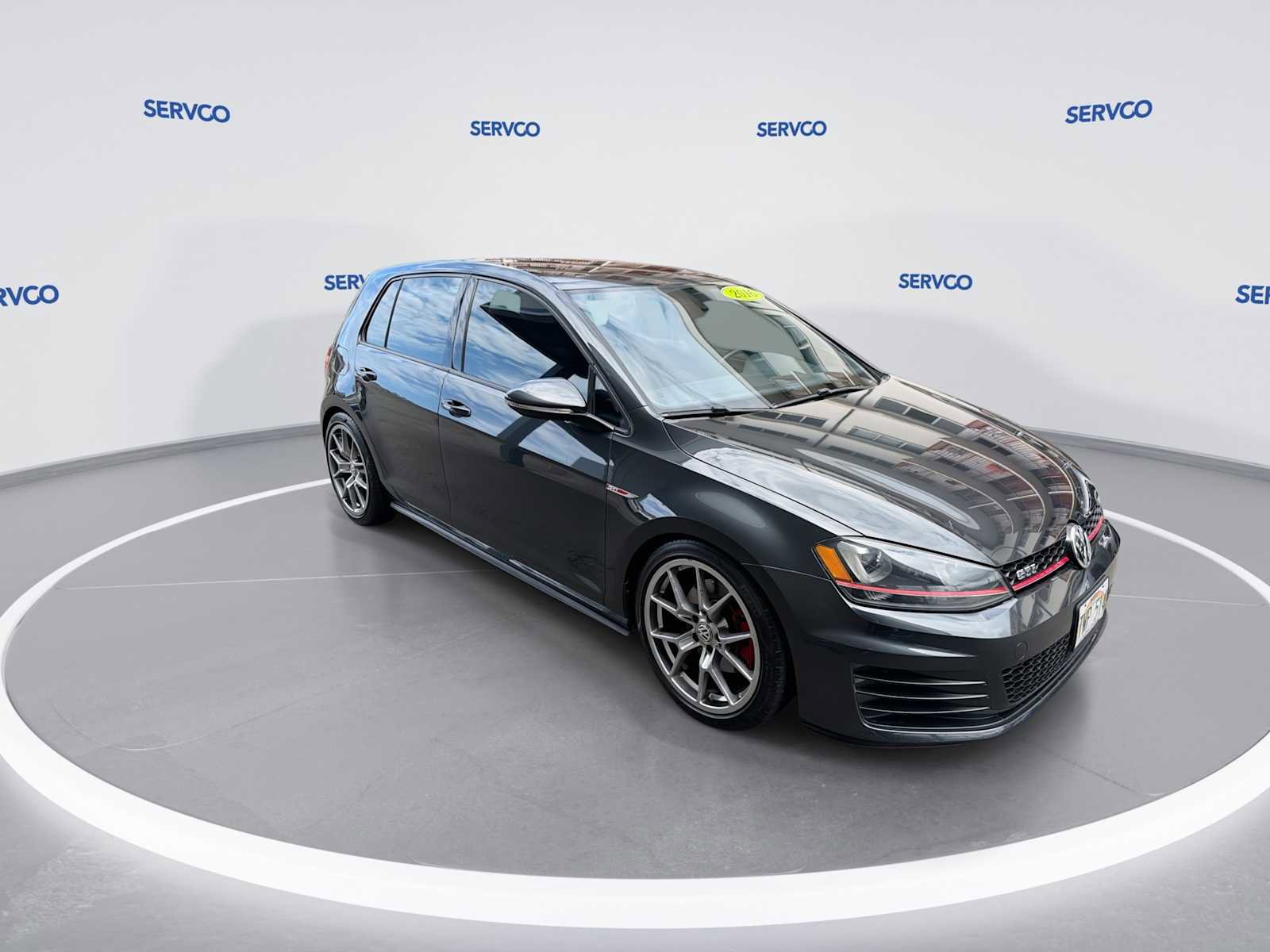Used 2016 Volkswagen GTI SE w/ Lighting Package (SEL) image 2