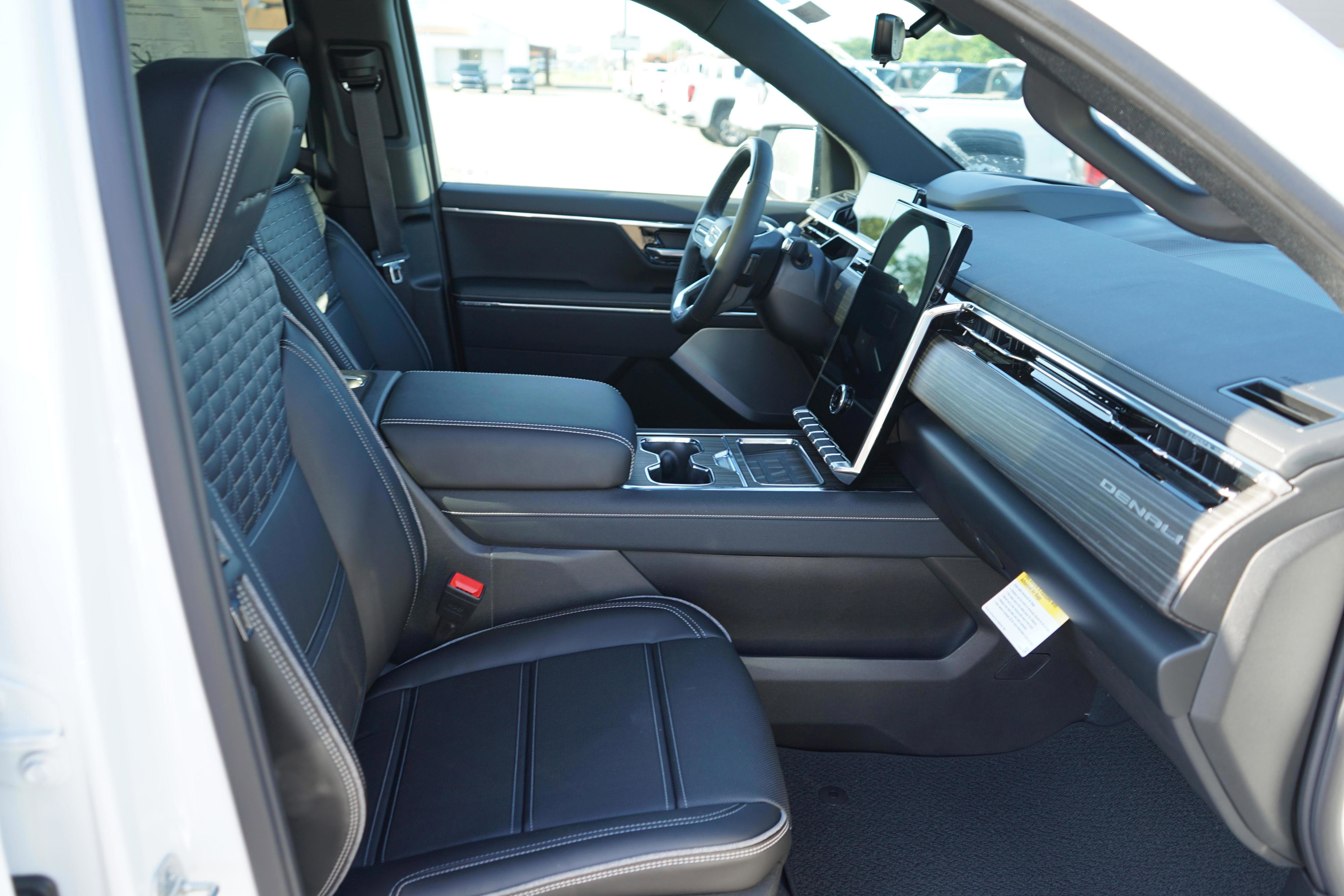 New 2025 GMC Sierra EV Denali image 24