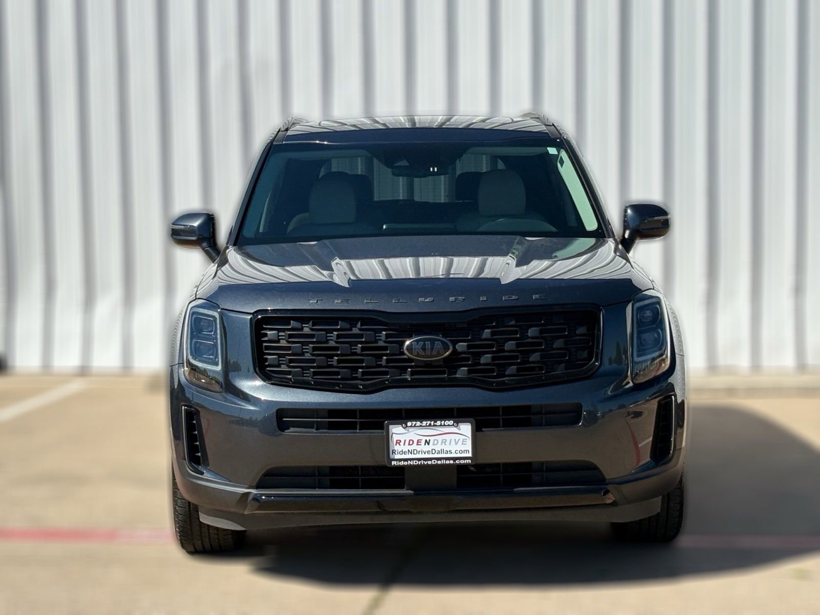 Used 2021 Kia Telluride EX w/ EX Premium Package AWD/4WD image 4