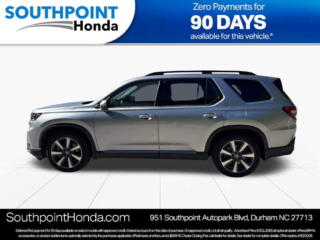 Used 2025 Honda Pilot Touring image 4