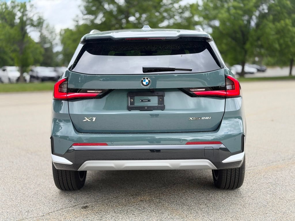 New 2026 BMW X1 xDrive28i w/ Technology Package AWD/4WD image 5