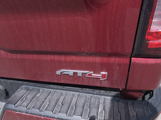 Used 2019 GMC Sierra 1500 AT4 w/ Off Road Performance Package image 23