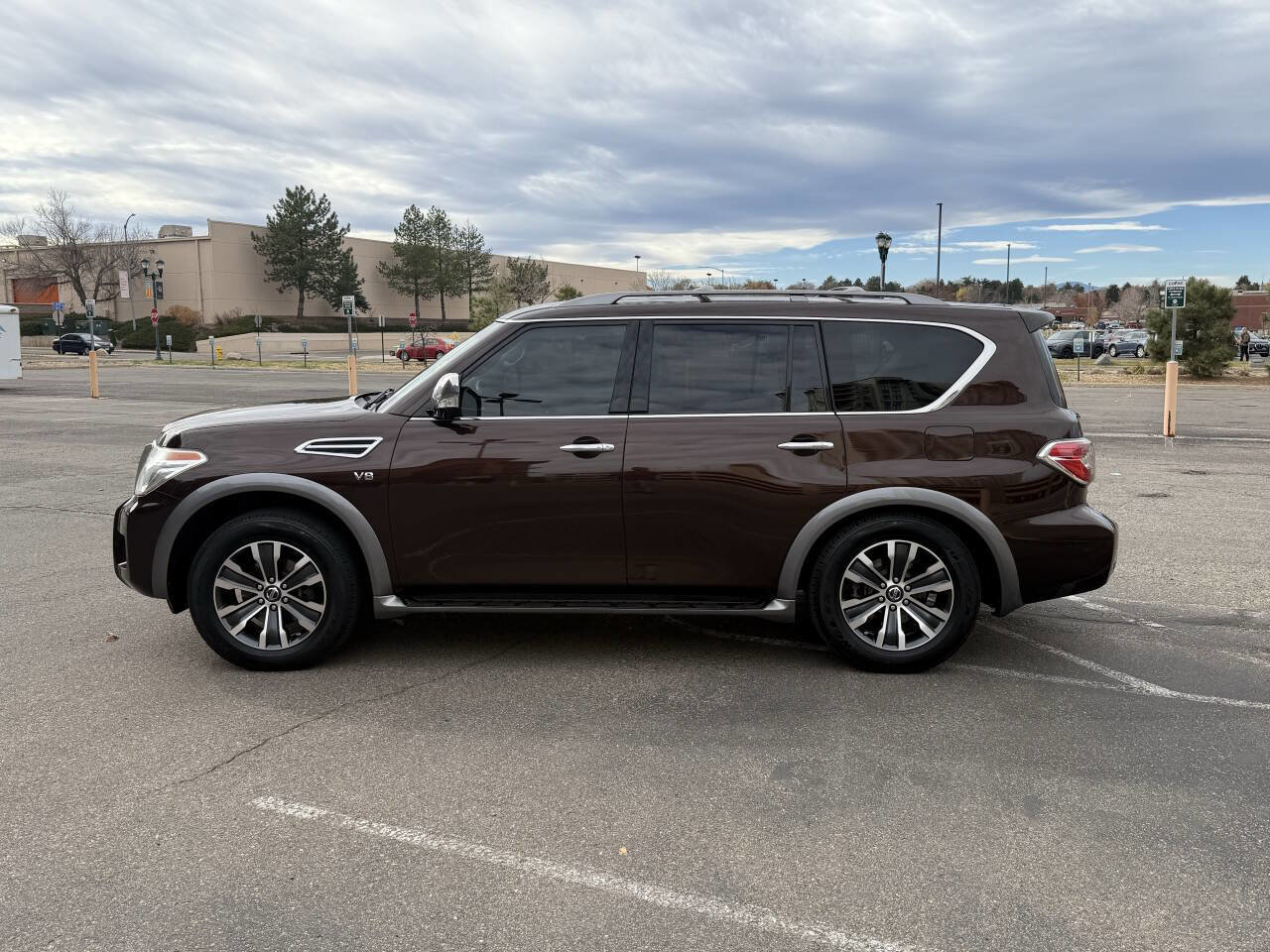 Used 2017 Nissan Armada SL w/ Moonroof Package image 10